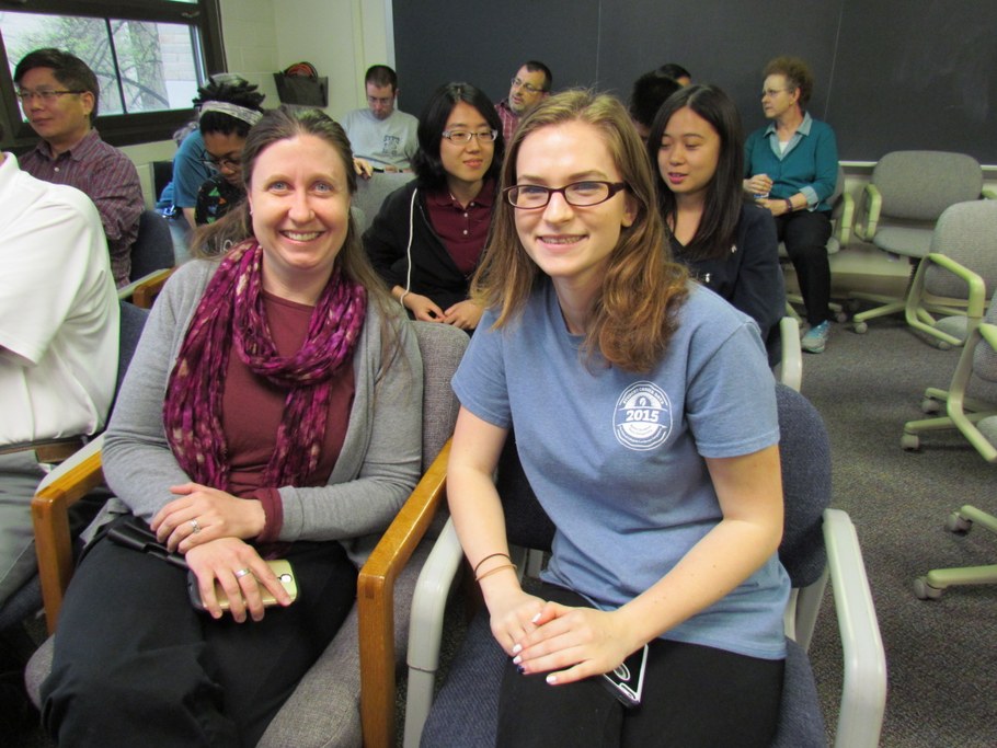 Sara May (L) and Lianna Wodzicki (R)