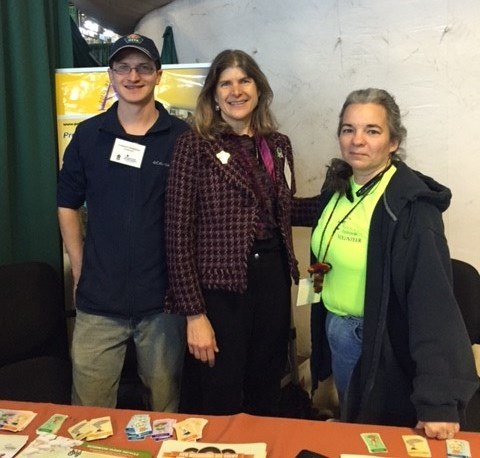 (L-R) Garrett Morrison, Carolee Bull, Kimberly Paley
