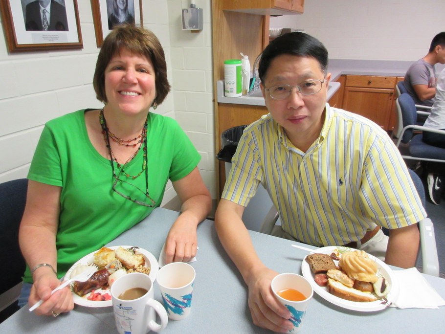 Judy Sinn (L) and Yinong Yang (R) | Image: Christina Dorsey, Penn State University