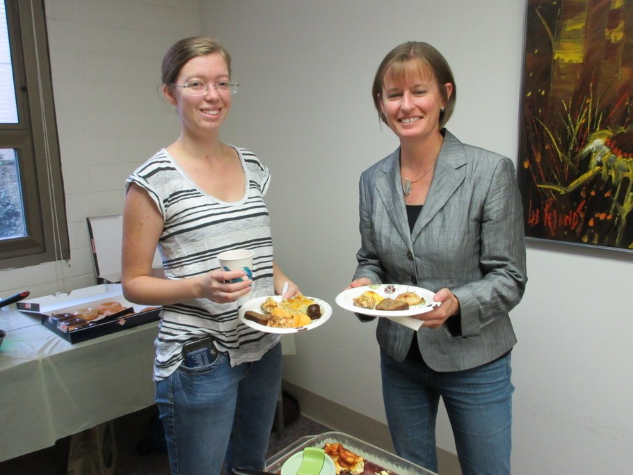 Amber Delhagen (L) and Beth Gugino (R) | Image: Christina Dorsey, Penn State University