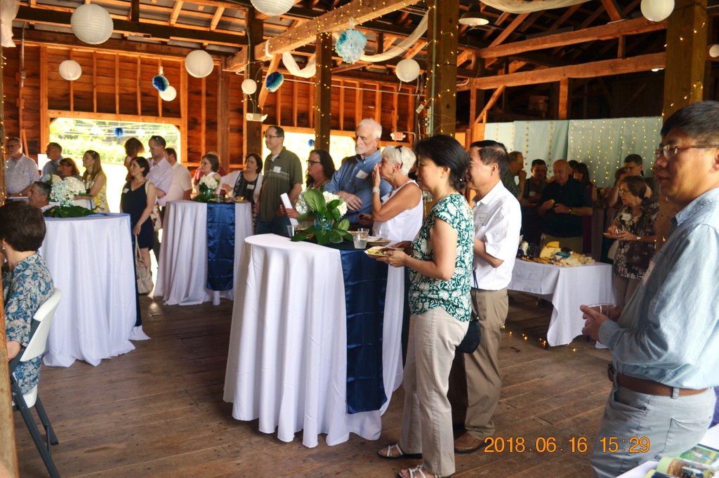 Venue_Group001.JPG