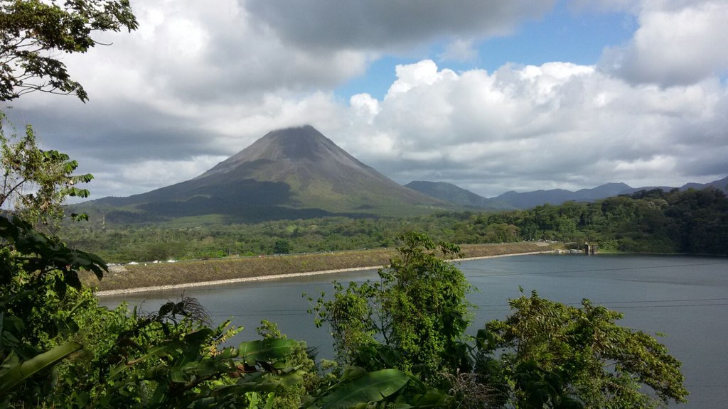 Arenal Lake, La Fortuna de San Carlos, Costa Rica, March 2017 | Image: Sara Viscaino